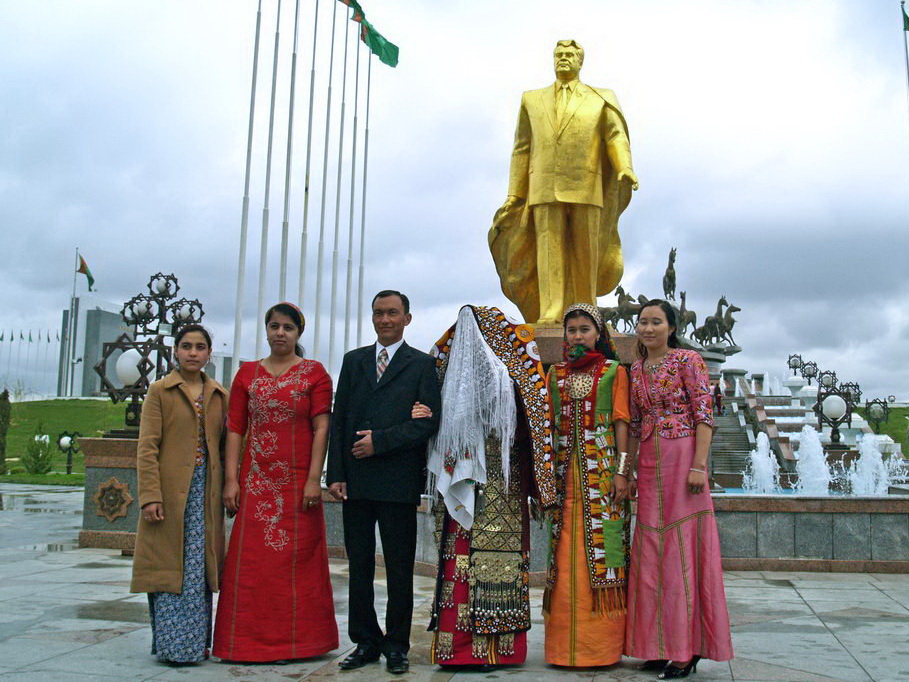 Petualangan Langka di Negeri Misterius Turkmenistan (April 2025)