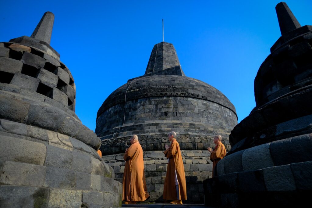 BOROBUDUR — The Living Borobudur (Juli 2025)